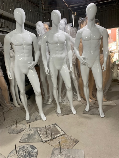 Mẫu nam G7