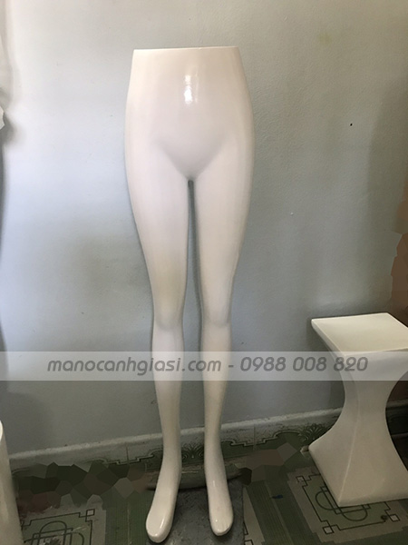Manocanh chân mông nữ màu trắng